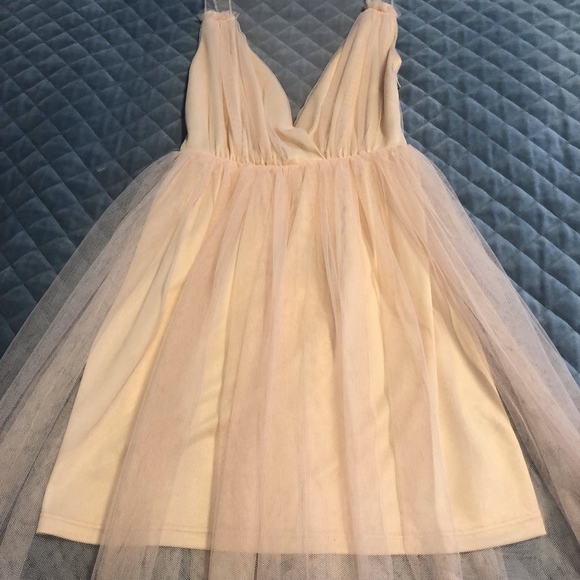 dress, short dress, prom dress, mesh - Picture 1 of 3